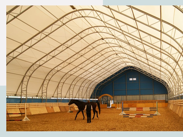 Строительство конных манежей в Можге